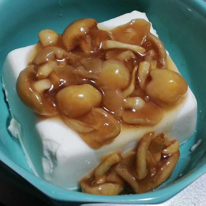 レンジで簡単ヘルシー！ナメコあんかけ豆腐